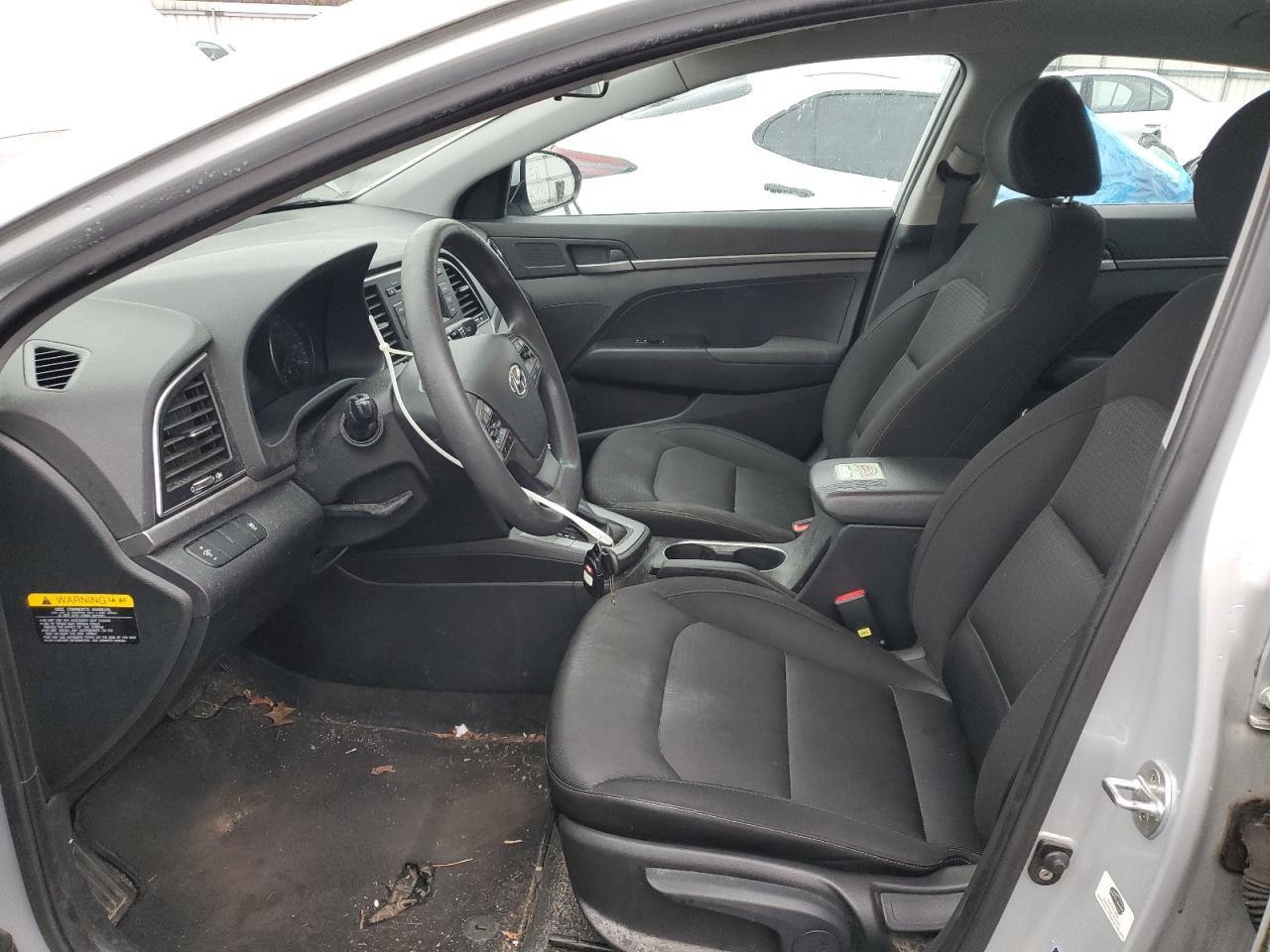 2018 HYUNDAI ELANTRA SE - Фото 7