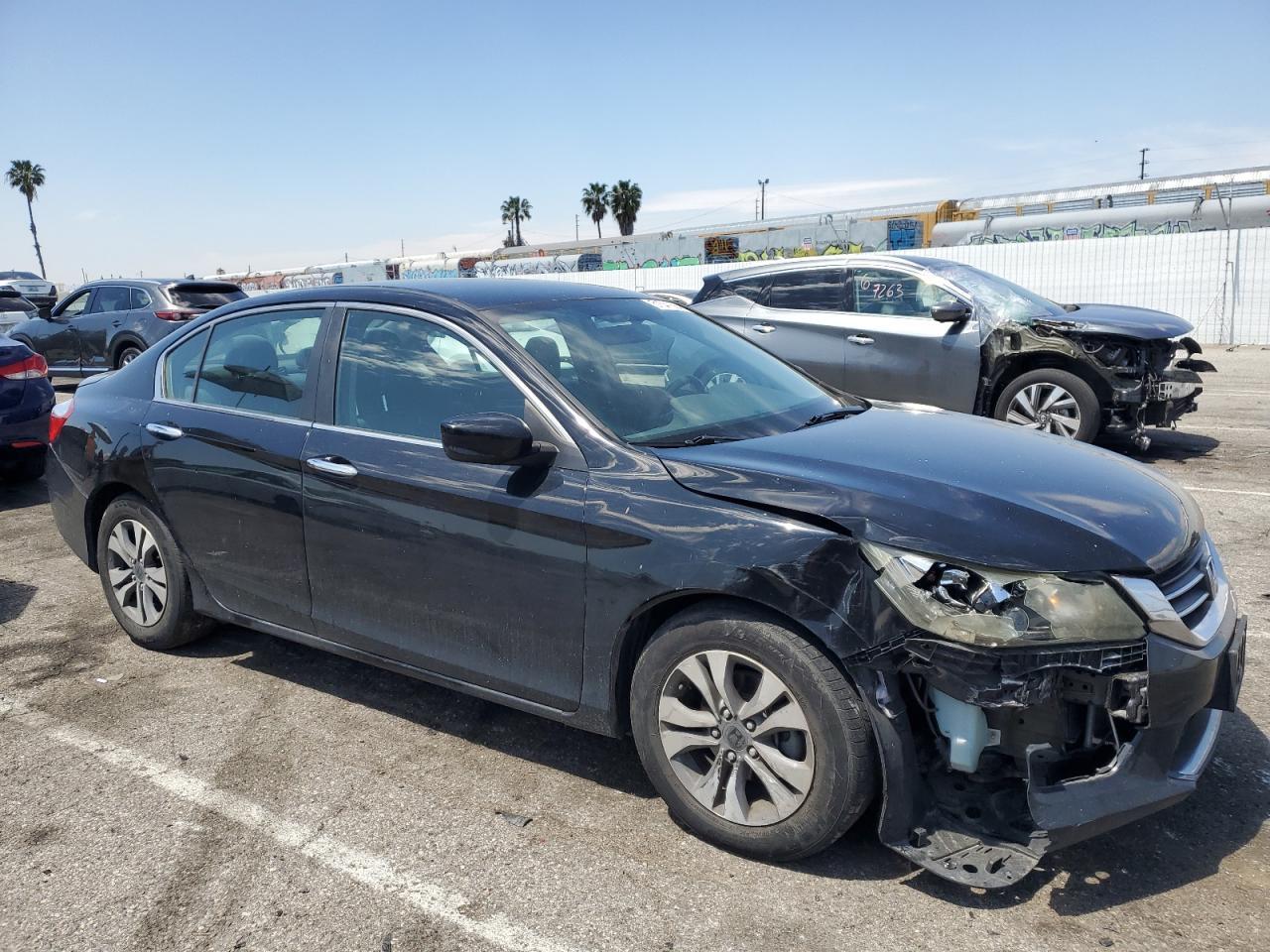 2014 HONDA ACCORD LX - Image 4