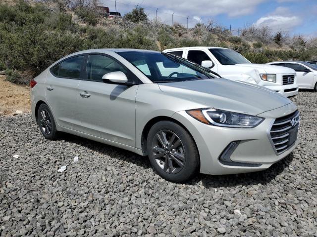 2017 Hyundai Elantra Se - Image 4