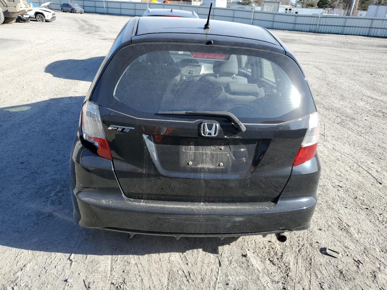 2013 HONDA FIT - Image 6