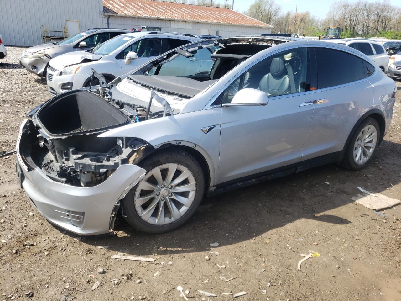 2016 TESLA MODEL X