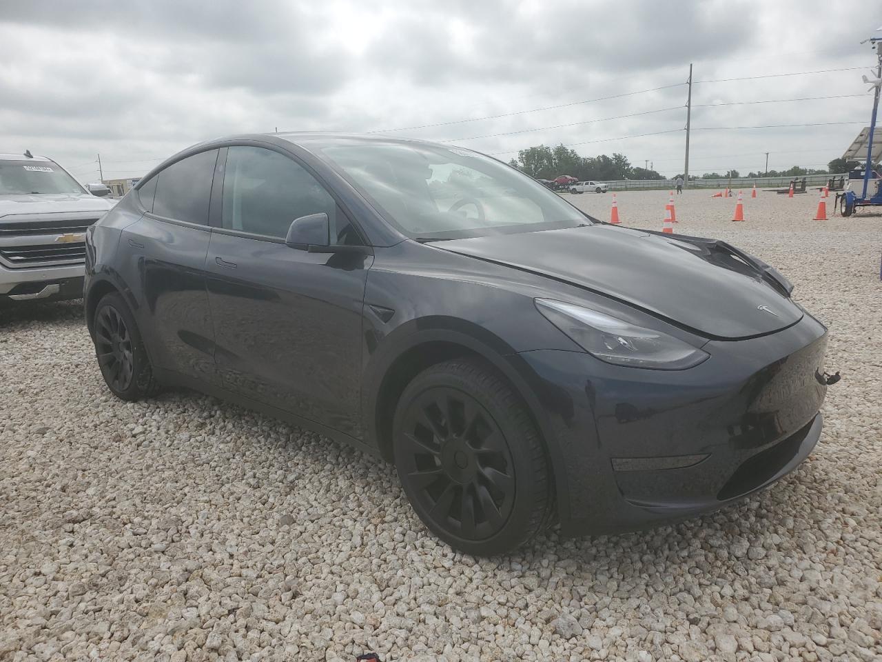 2024 TESLA MODEL Y - Image 4