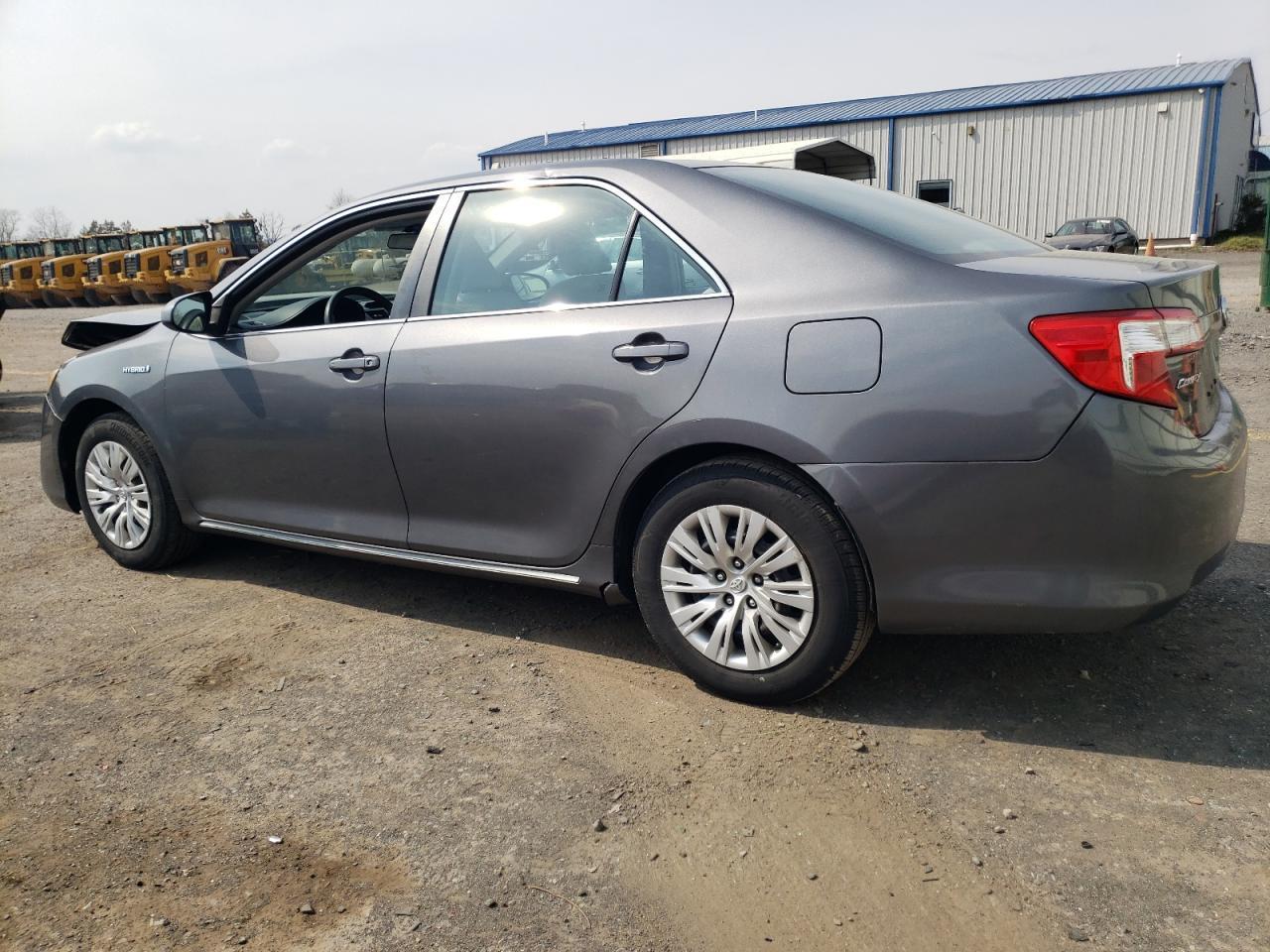 2012 TOYOTA CAMRY HYBR - Image 2