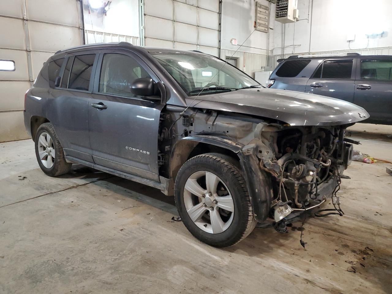 2017 JEEP COMPASS SP - Image 4