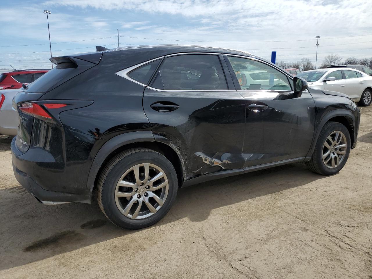 2015 LEXUS NX 200T - Фото 3