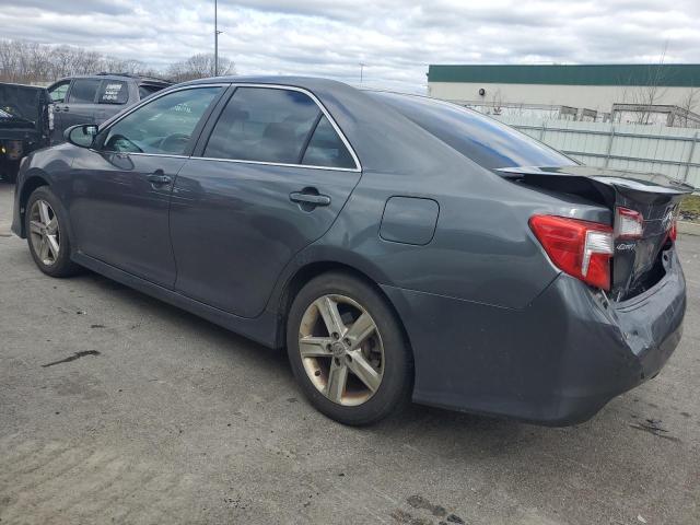 2014 Toyota Camry L - Фото 2