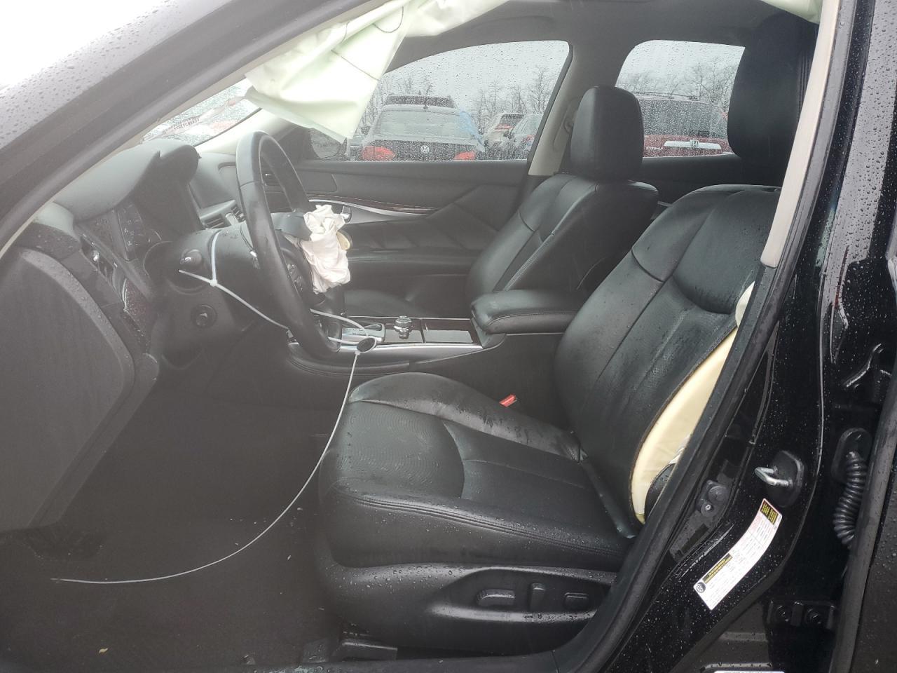 2015 INFINITI Q70 3.7 - Image 7