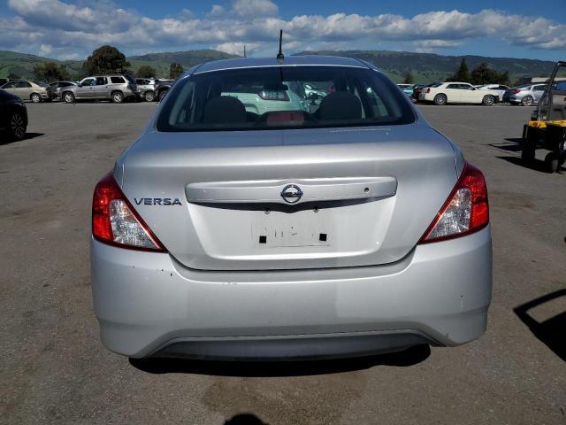 2016 Nissan Versa S - Image 6