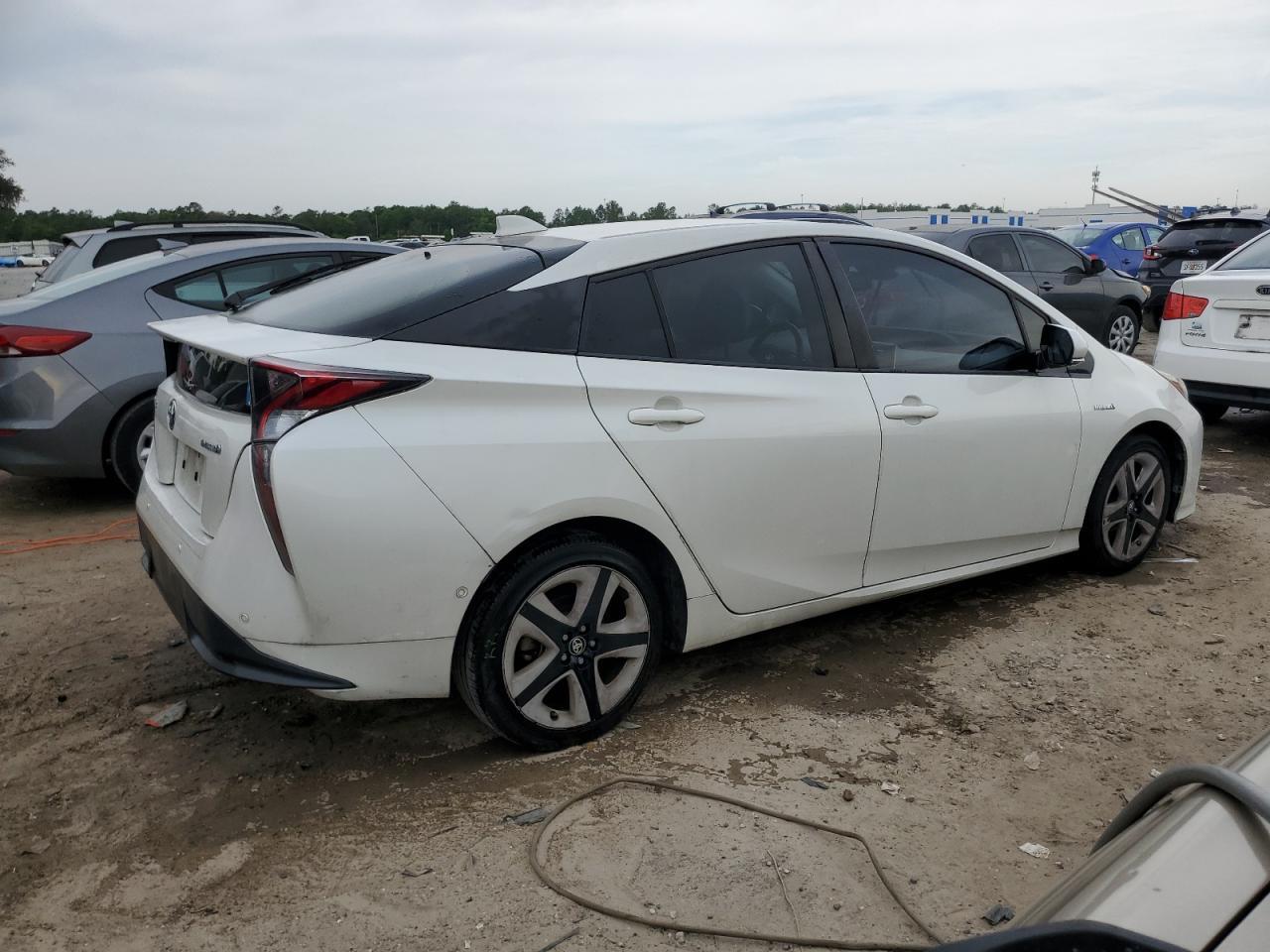 2016 TOYOTA PRIUS - Image 3