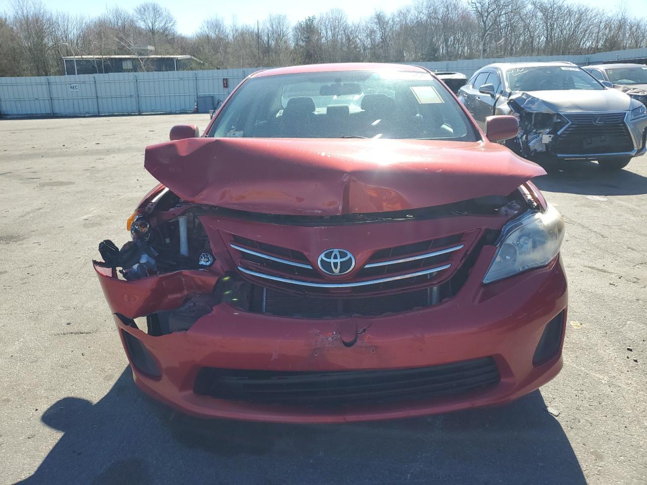 2013 TOYOTA COROLLA BA - Фото 5