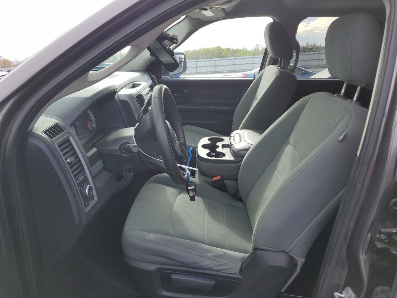 2014 RAM 1500 ST - Фото 7