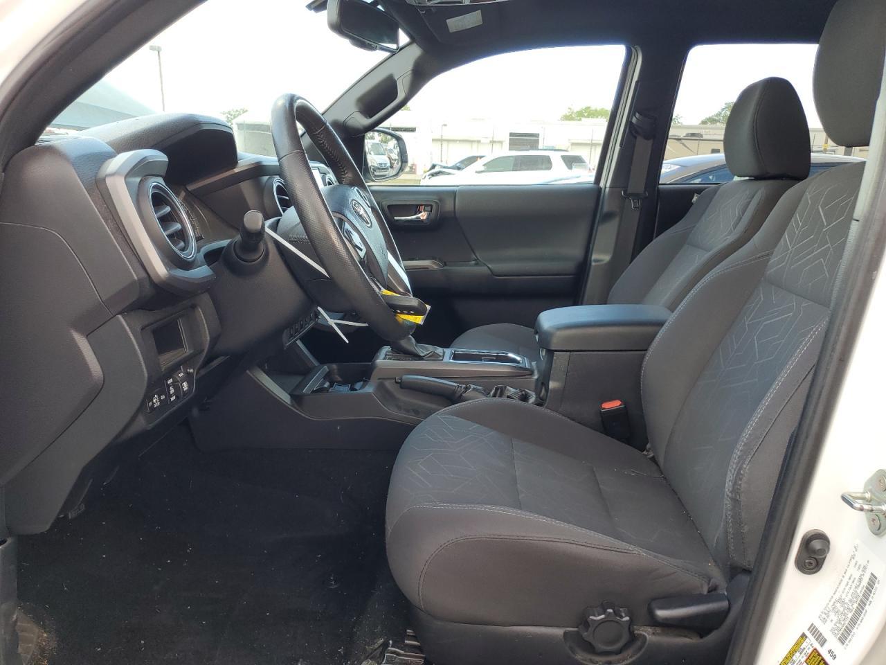 2017 TOYOTA TACOMA DOU - Фото 7