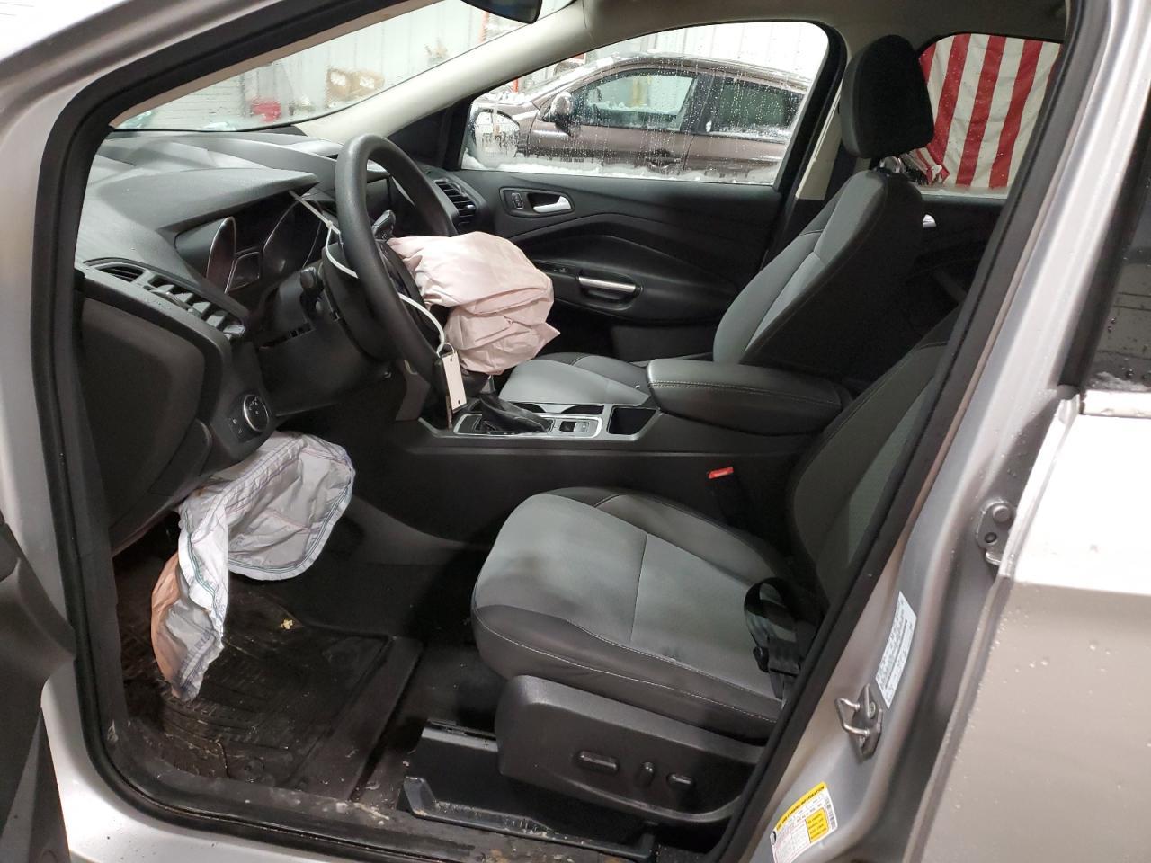 2017 FORD ESCAPE SE - Фото 7