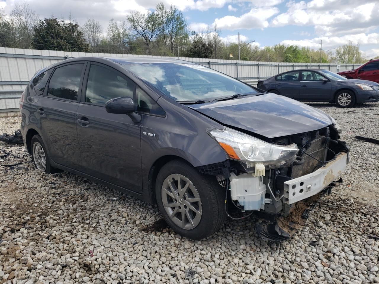 2017 TOYOTA PRIUS V - Фото 4
