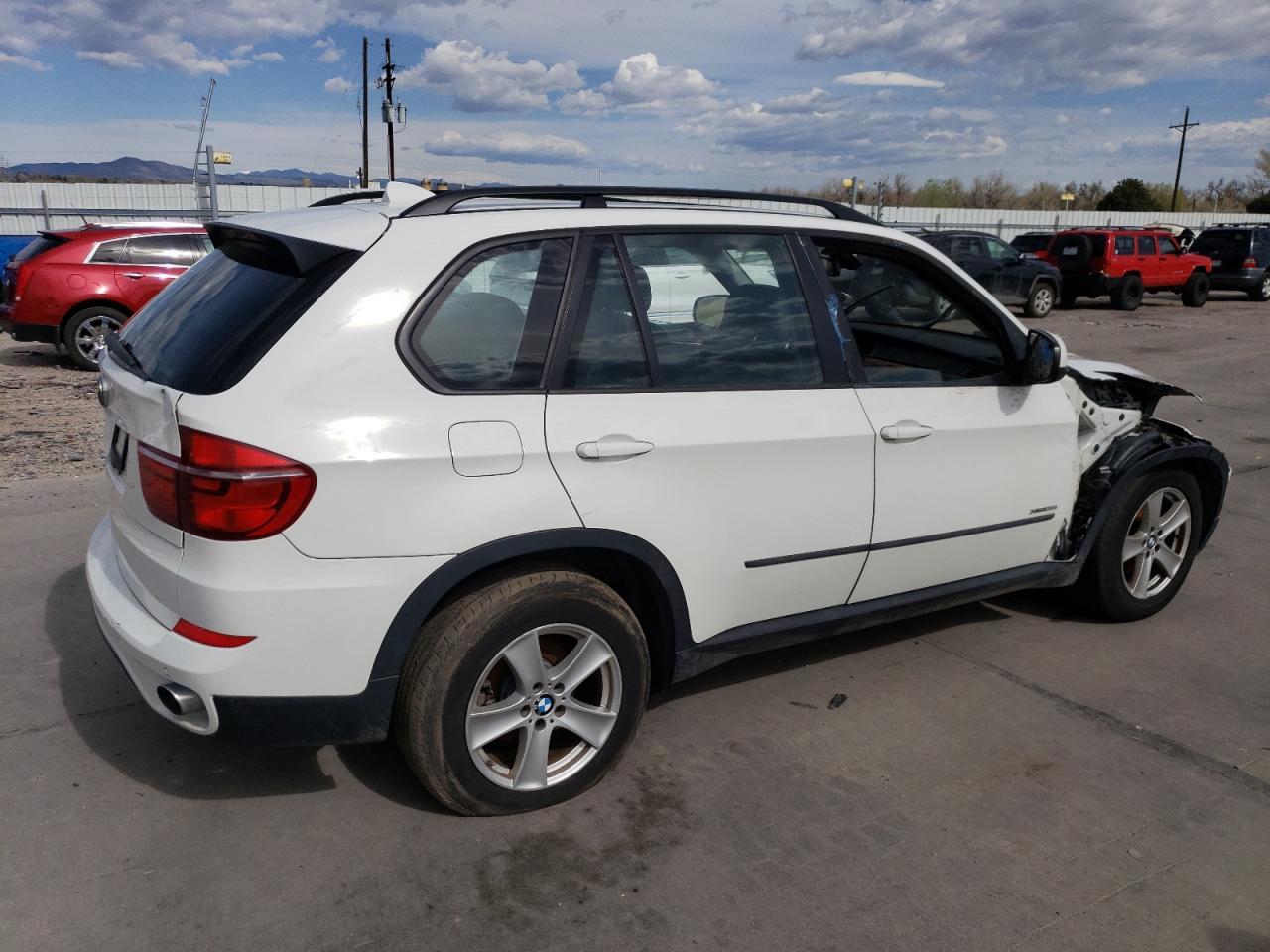 2012 BMW X5 XDRIVE3 - Image 3