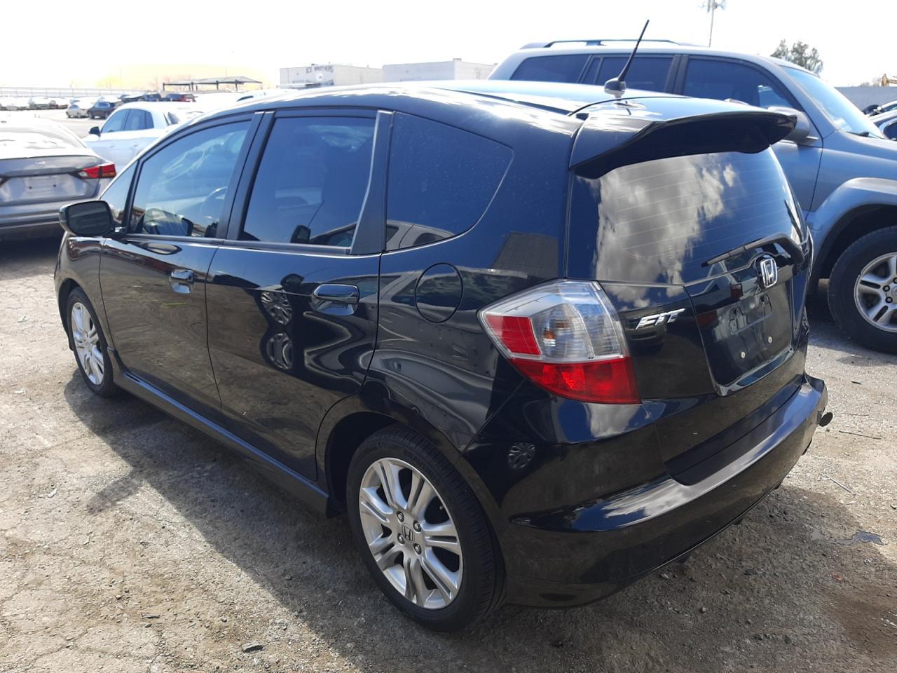 2011 HONDA FIT SPORT - Image 2