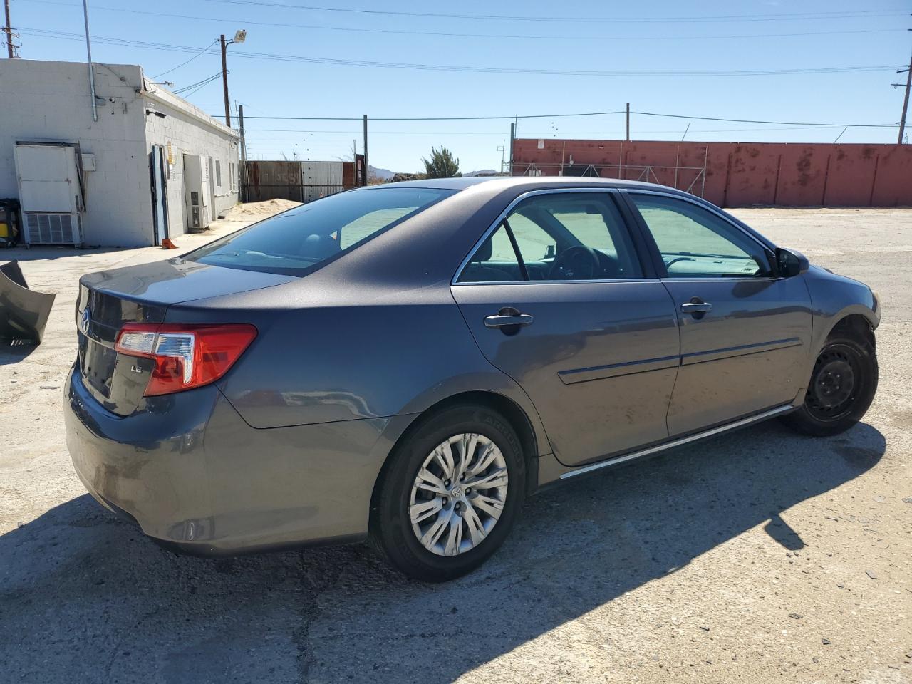 2013 TOYOTA CAMRY L - Image 3