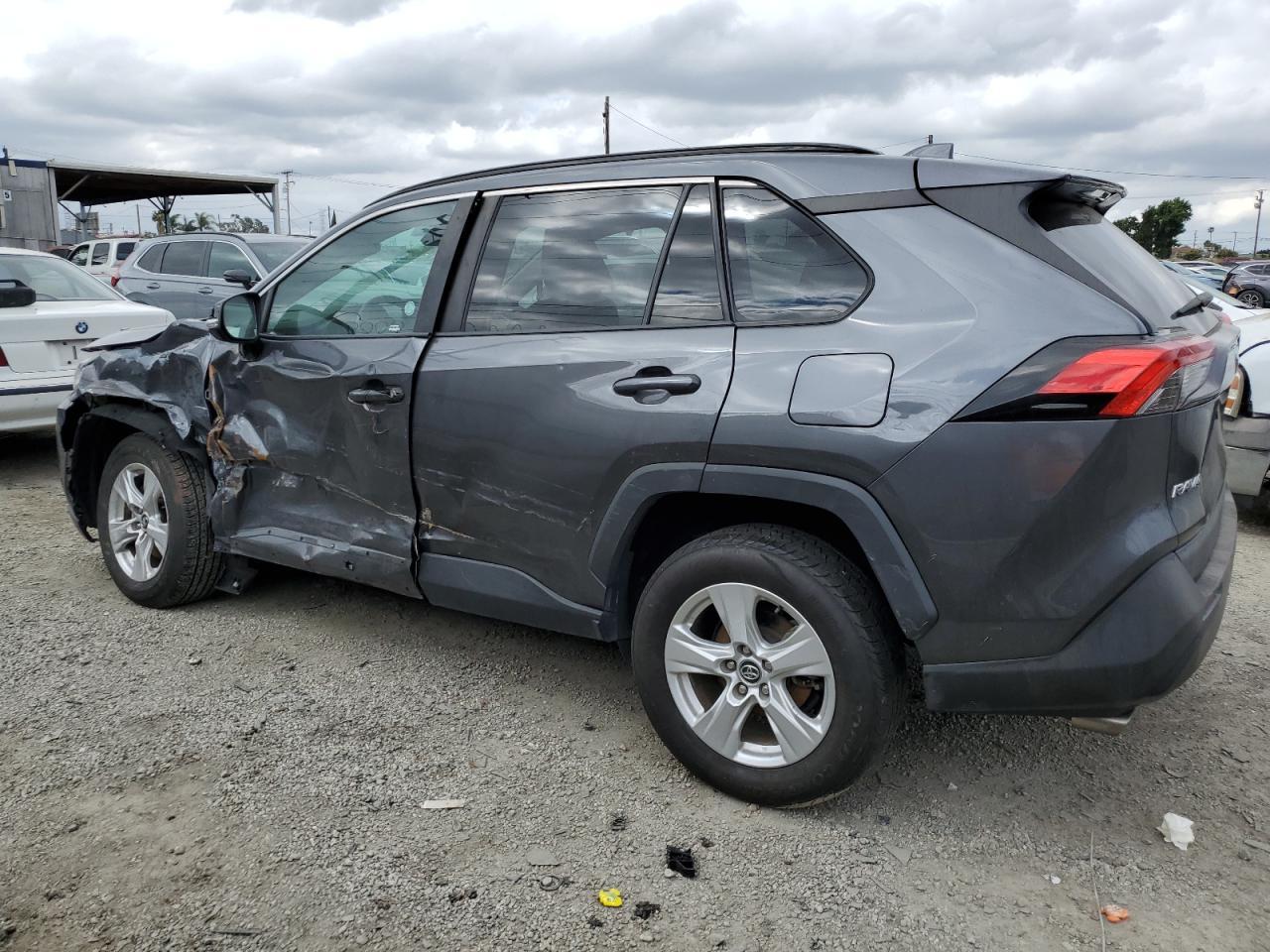 2020 TOYOTA RAV4 XLE - Image 2