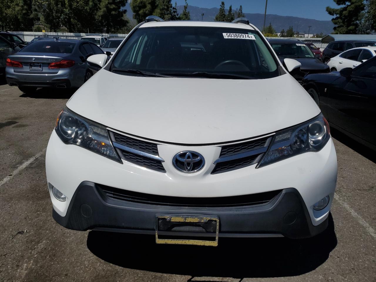 2015 TOYOTA RAV4 XLE - Фото 5