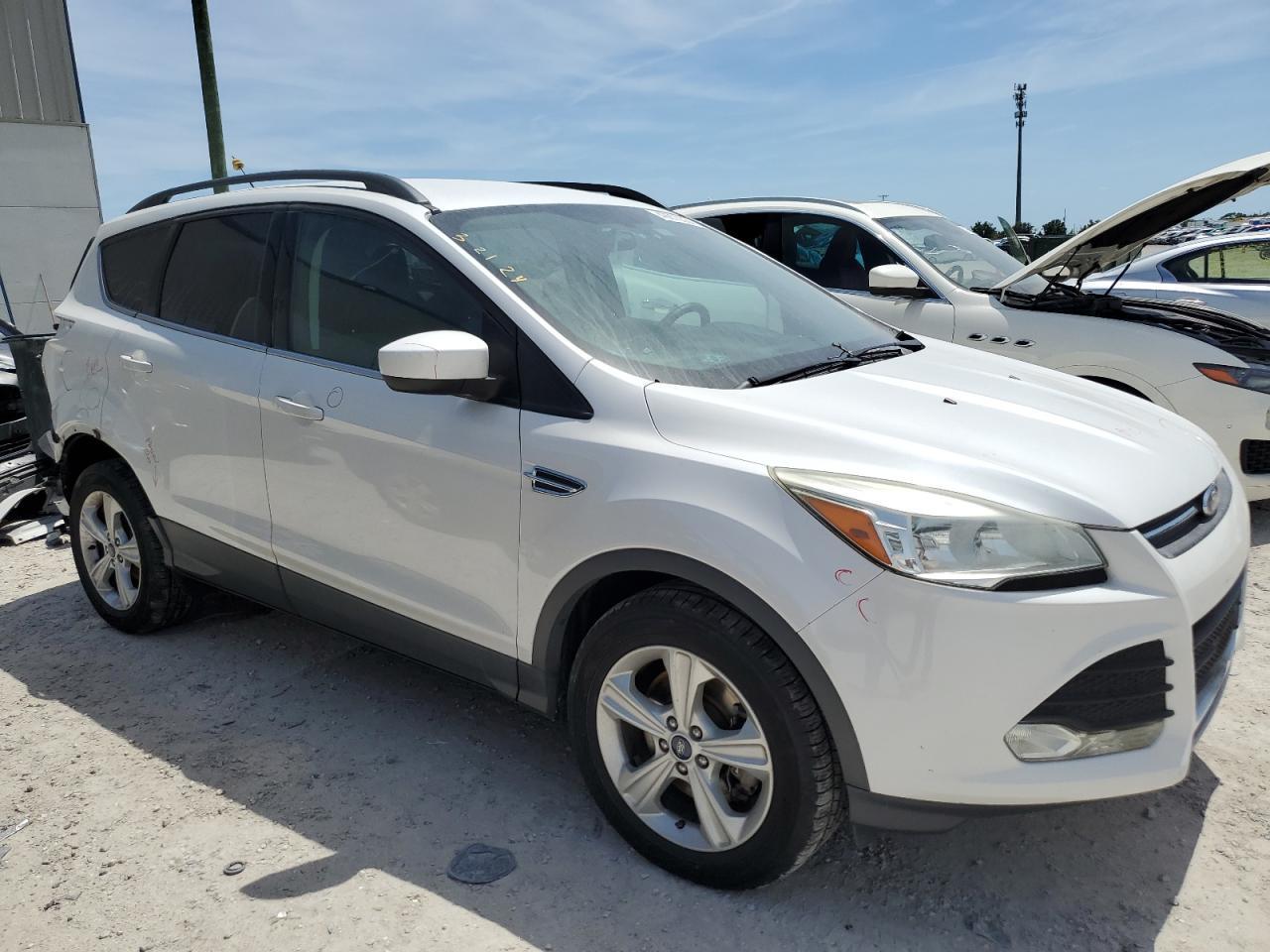 2014 FORD ESCAPE SE - Image 4
