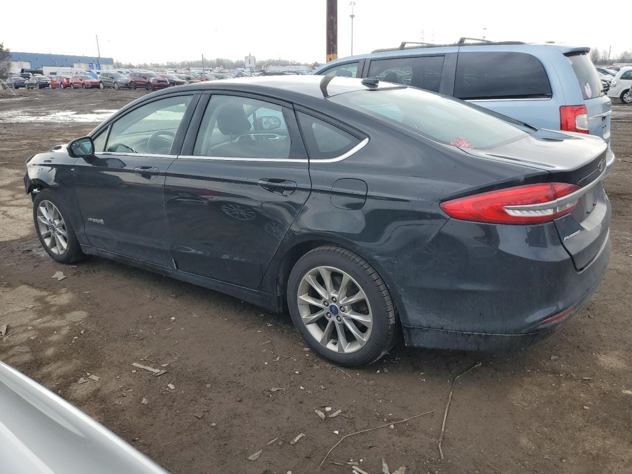 2017 FORD FUSION SE - Фото 2