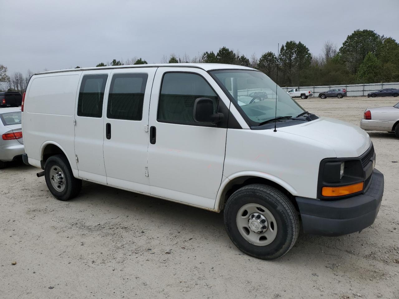 2015 CHEVROLET EXPRESS G2 - Image 4