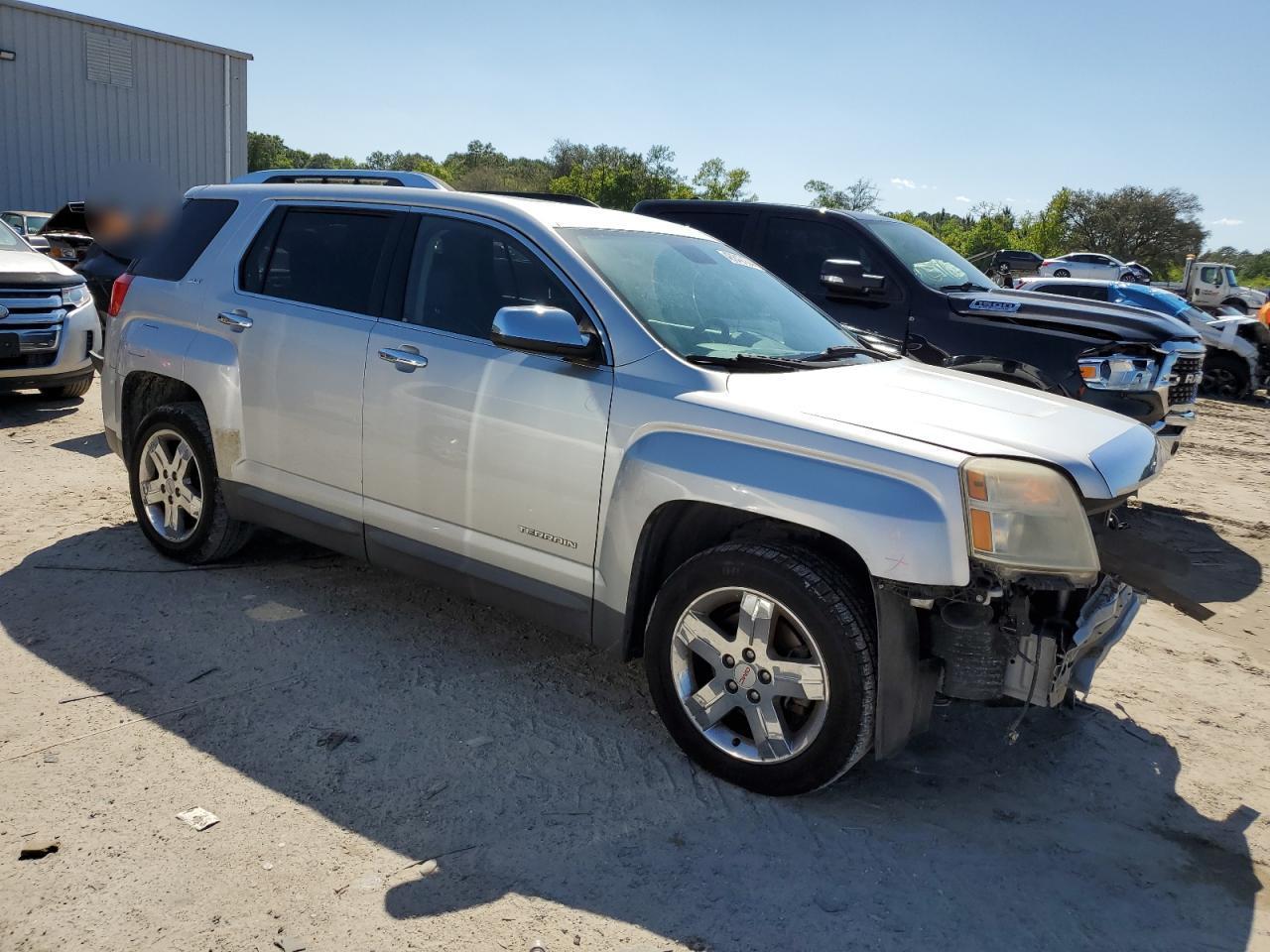 2012 GMC TERRAIN SL - Image 4