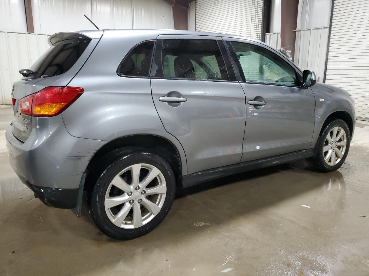2015 MITSUBISHI OUTLANDER - Фото 3
