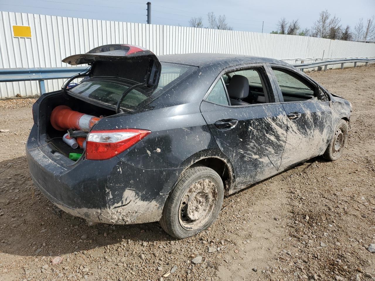 2015 TOYOTA COROLLA L - Image 3