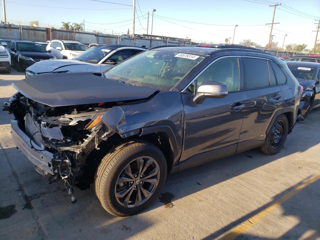 2024 TOYOTA RAV4 XLE P