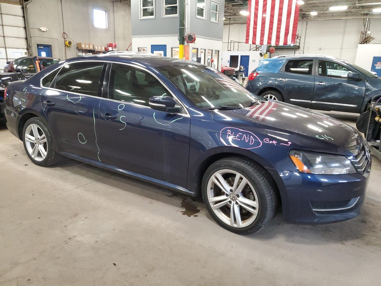2014 VOLKSWAGEN PASSAT SE - Фото 4