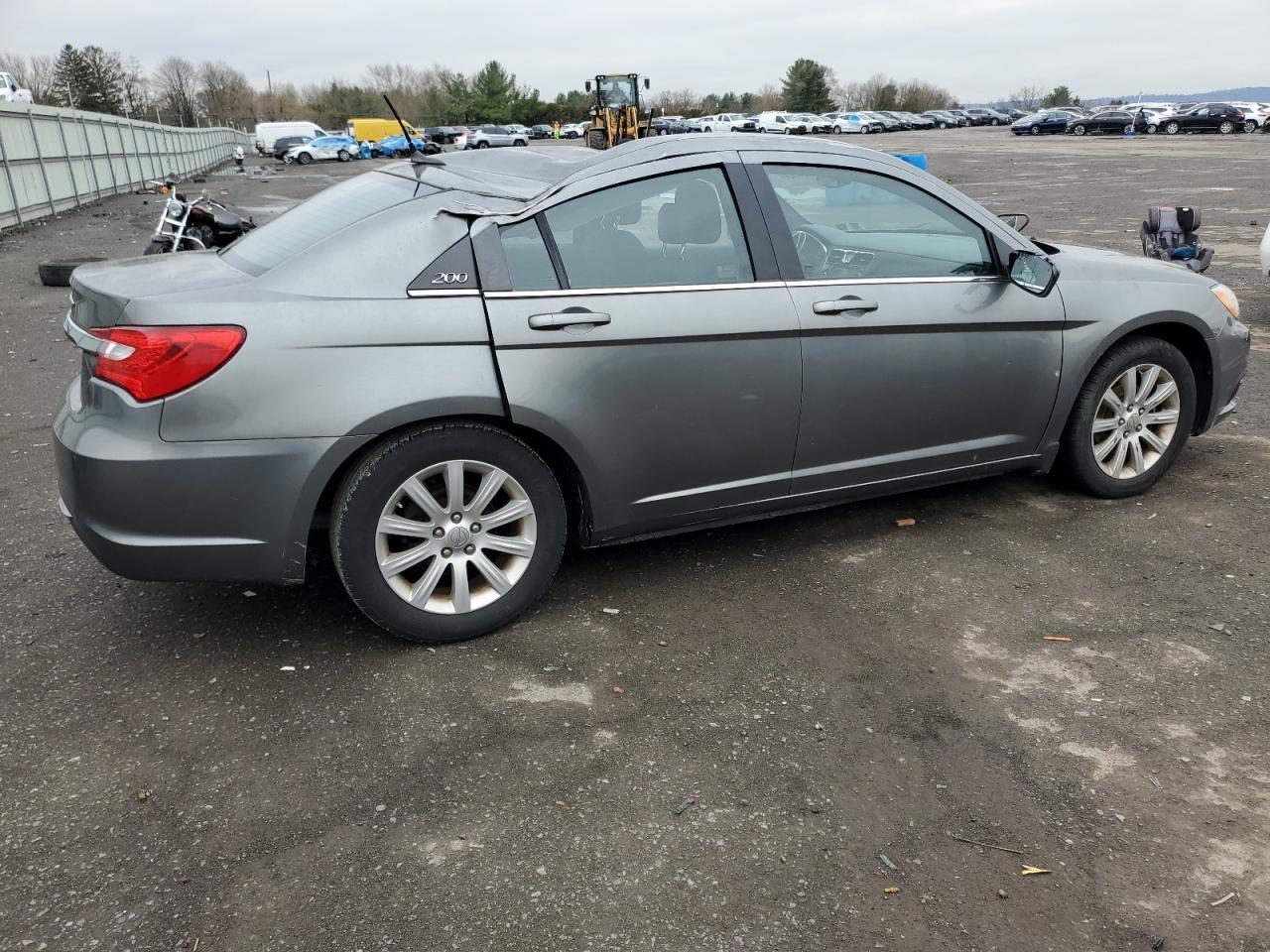 2012 CHRYSLER 200 TOURIN - Image 3
