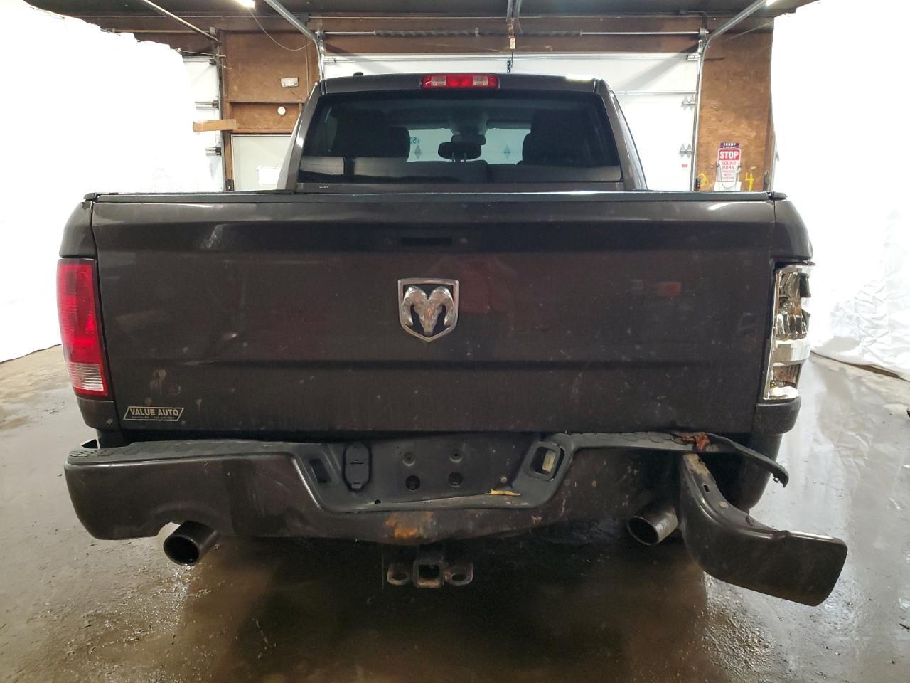 2015 RAM 1500 ST - Image 6