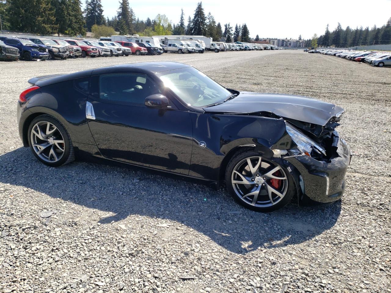 2016 NISSAN 370Z BASE - Фото 4