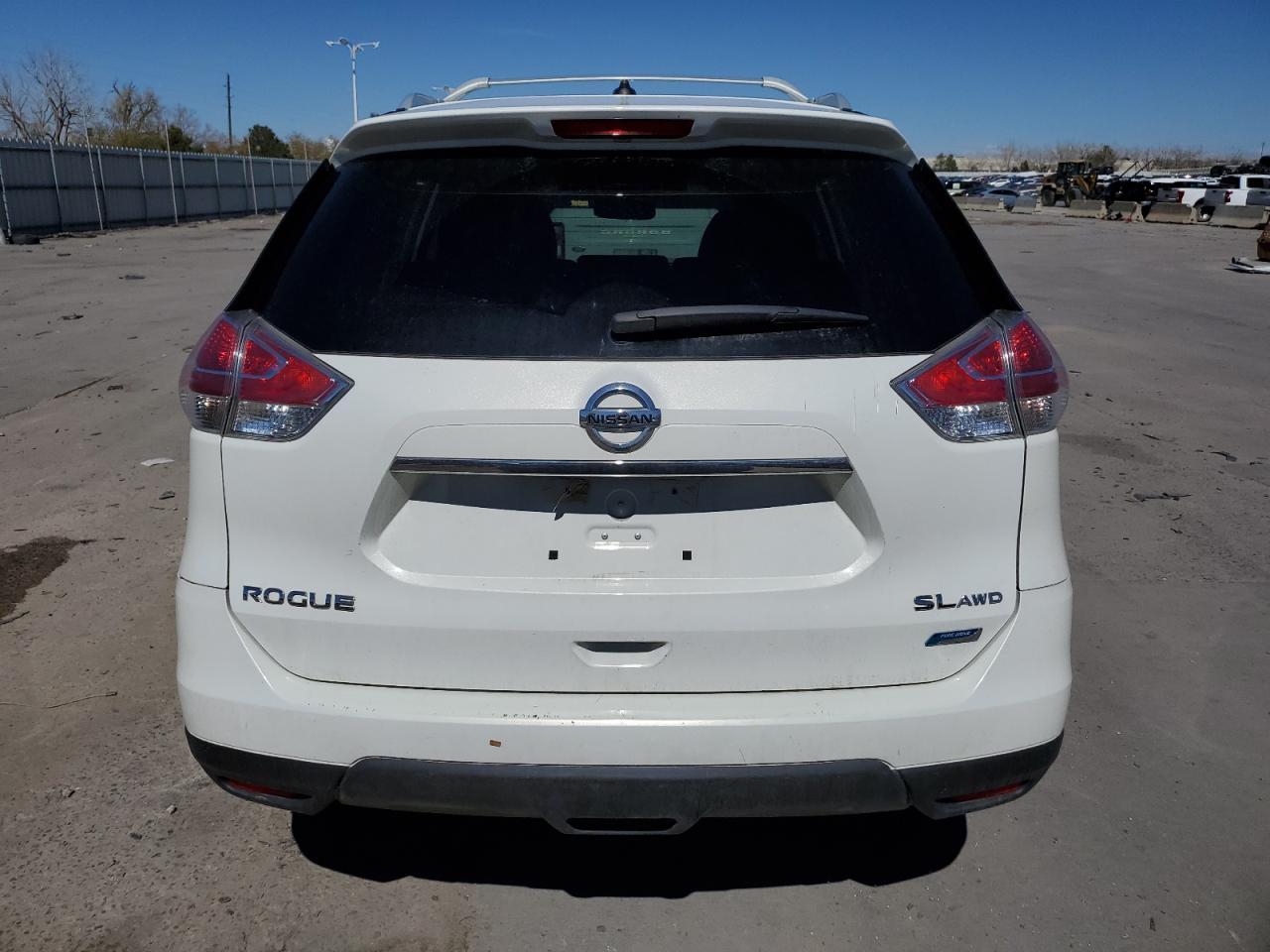 2014 NISSAN ROGUE S - Image 6