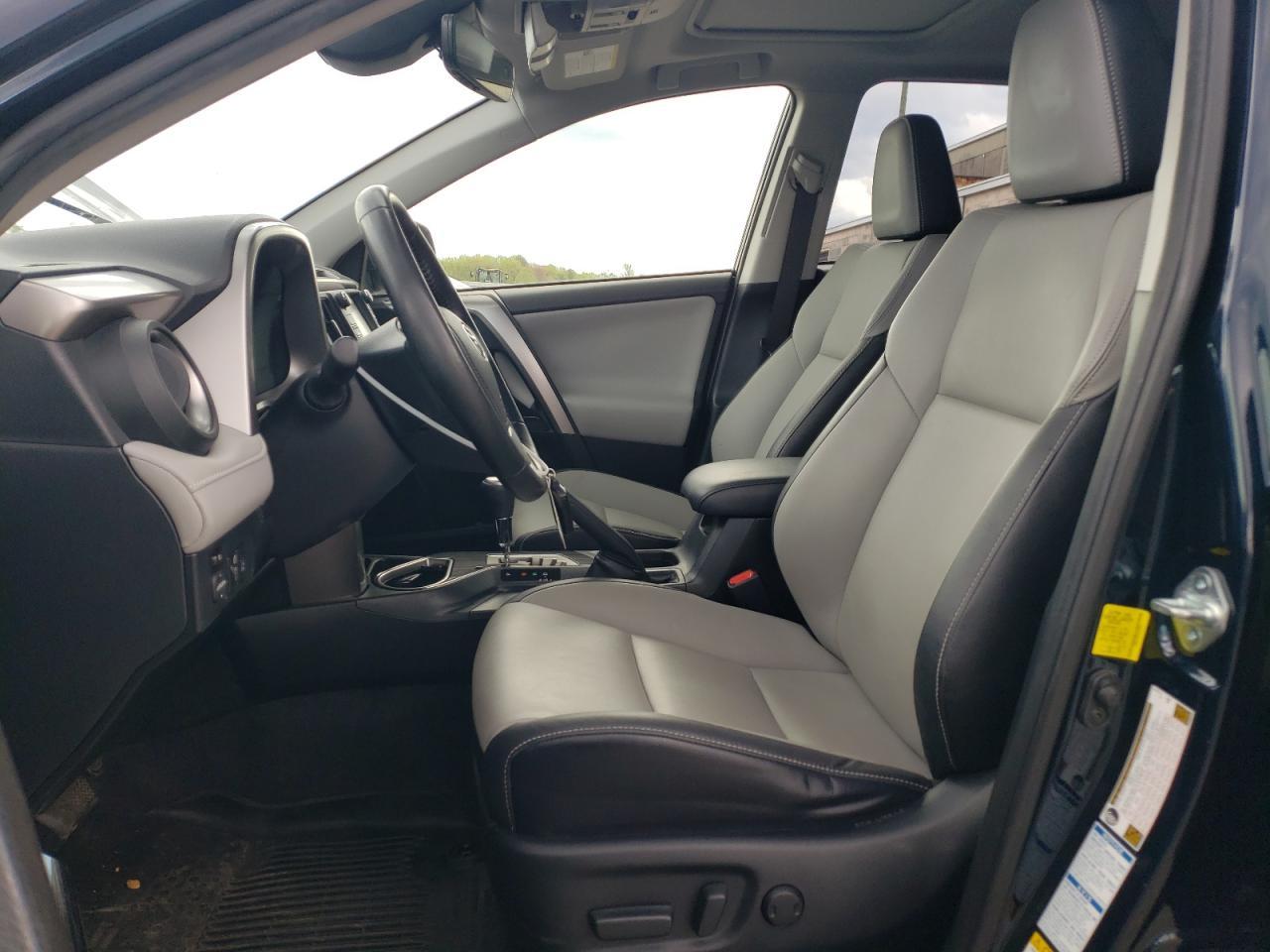2017 TOYOTA RAV4 HV LI - Image 7