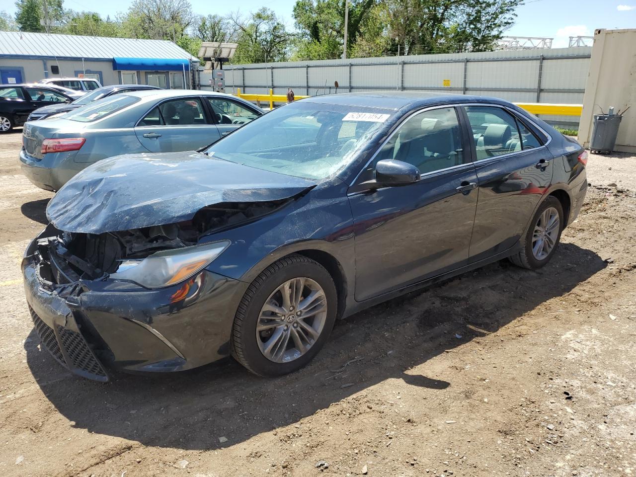 2017 TOYOTA CAMRY LE car image