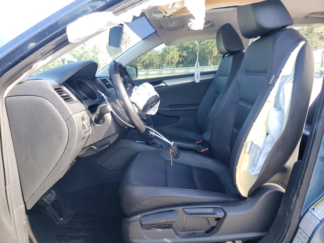 2017 VOLKSWAGEN JETTA SE - Image 7