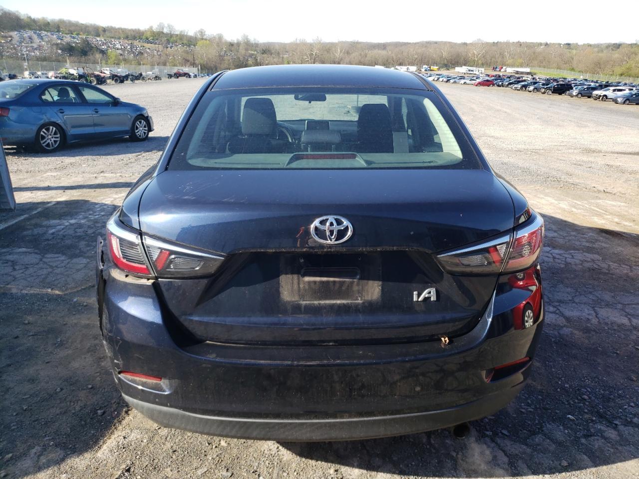 2017 TOYOTA YARIS IA - Image 6