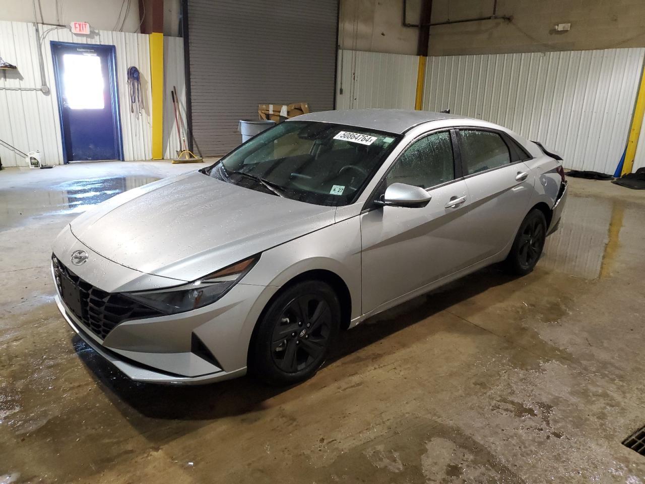 2023 HYUNDAI ELANTRA SE