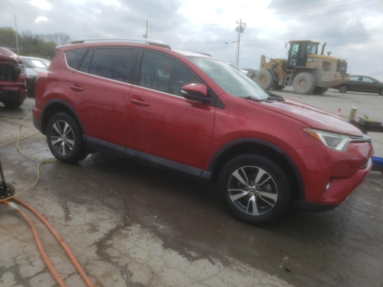 2016 TOYOTA RAV4 XLE - Фото 4