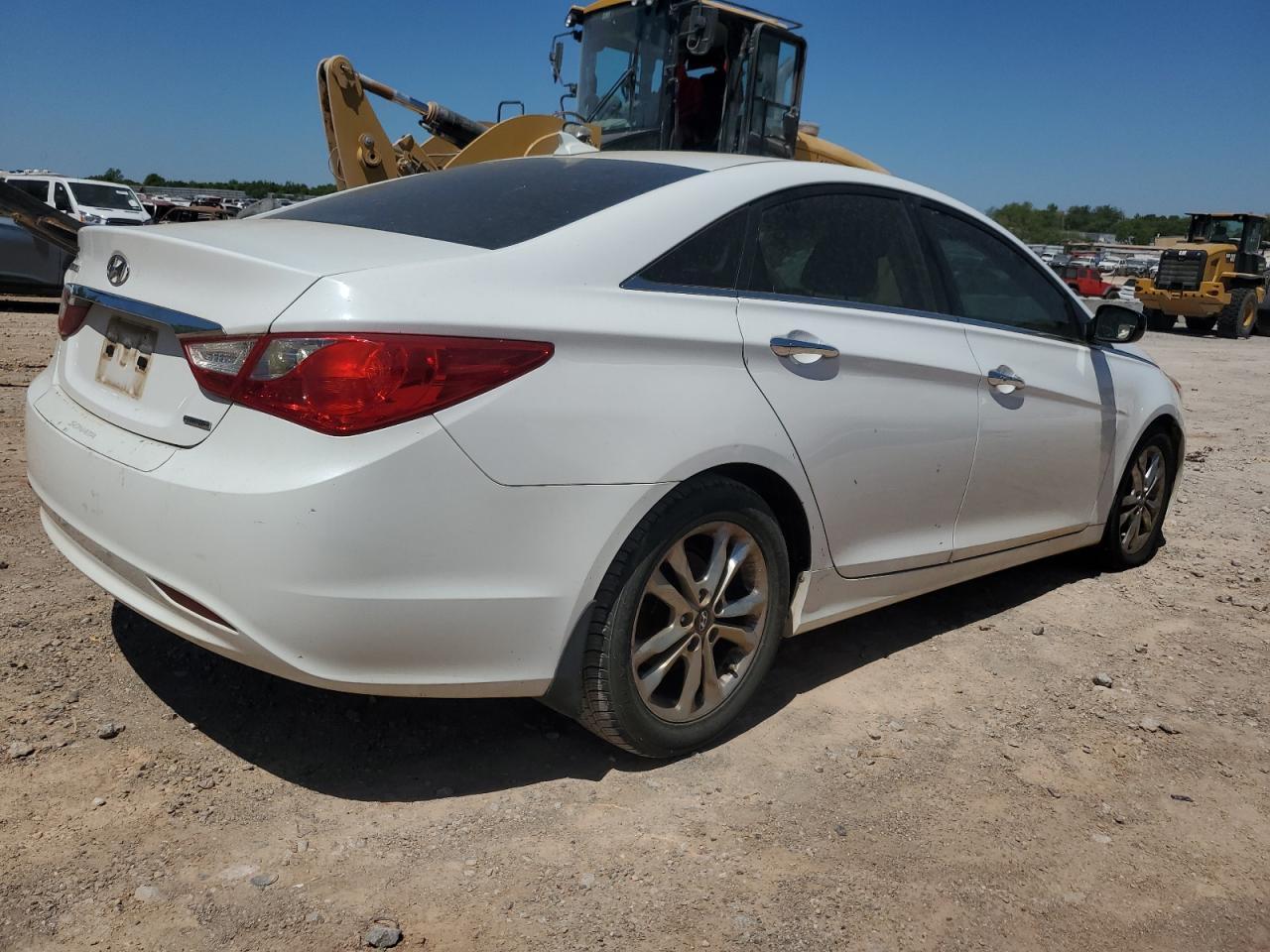 2013 HYUNDAI SONATA SE - Image 3