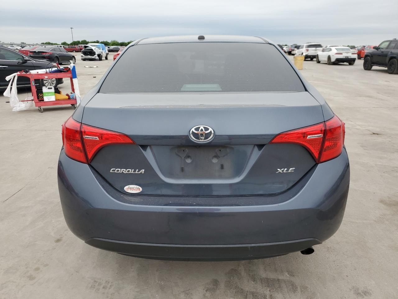 2018 TOYOTA COROLLA L - Image 6