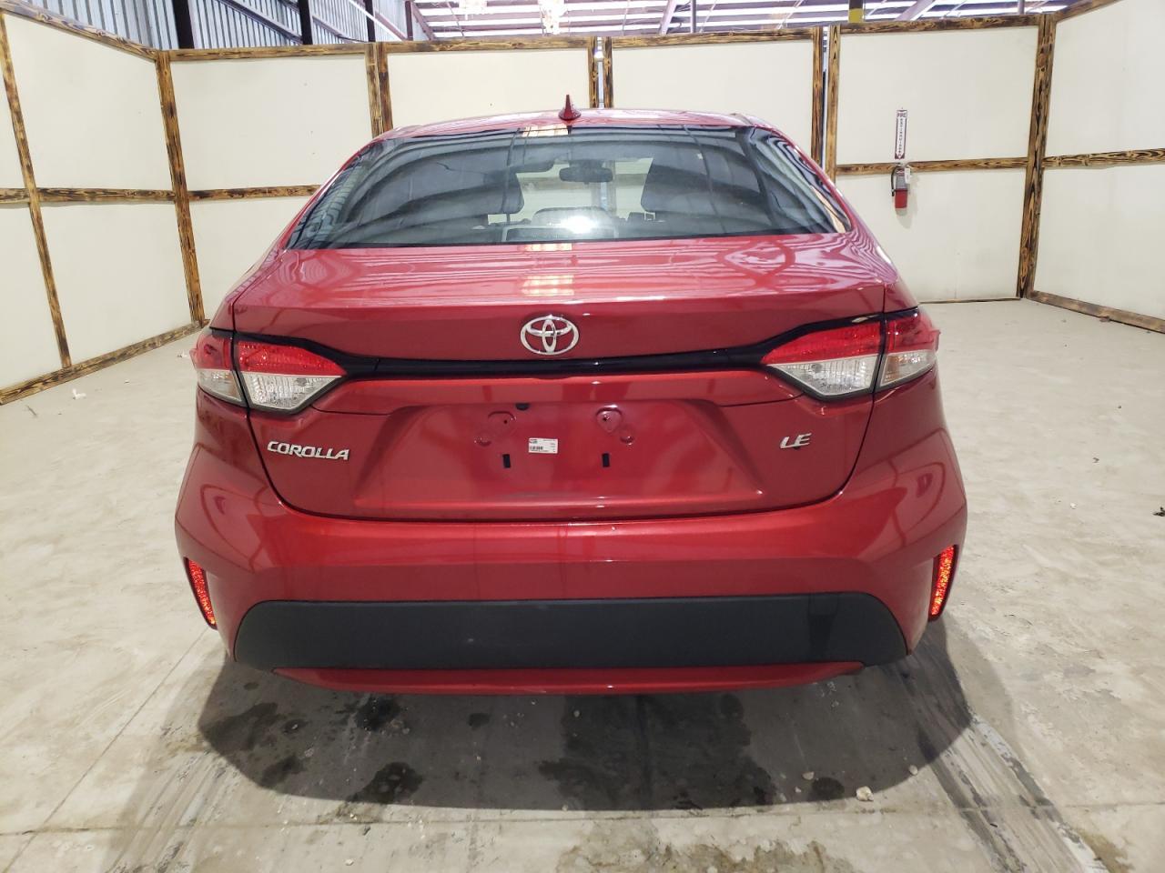 2020 TOYOTA COROLLA LE - Фото 6