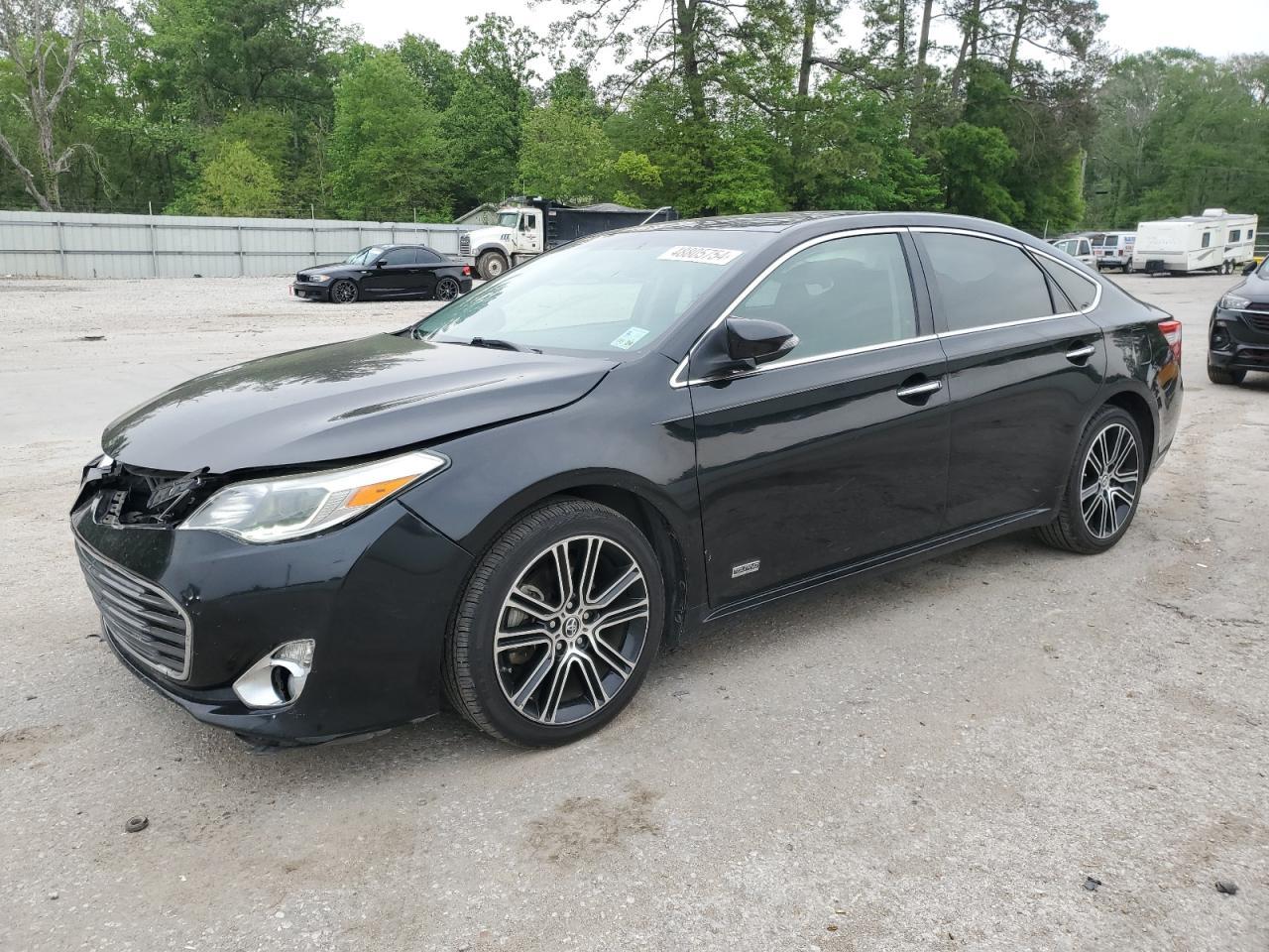 2015 TOYOTA AVALON XLE
