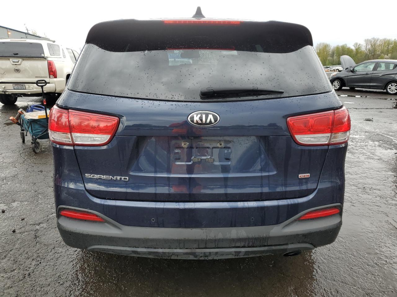 2016 KIA SORENTO LX - Image 6