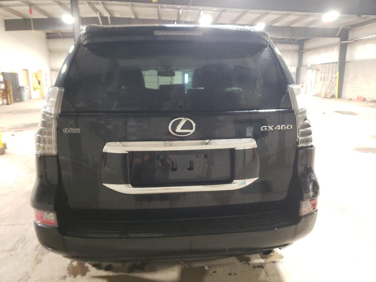 2018 LEXUS GX 460 - Image 6