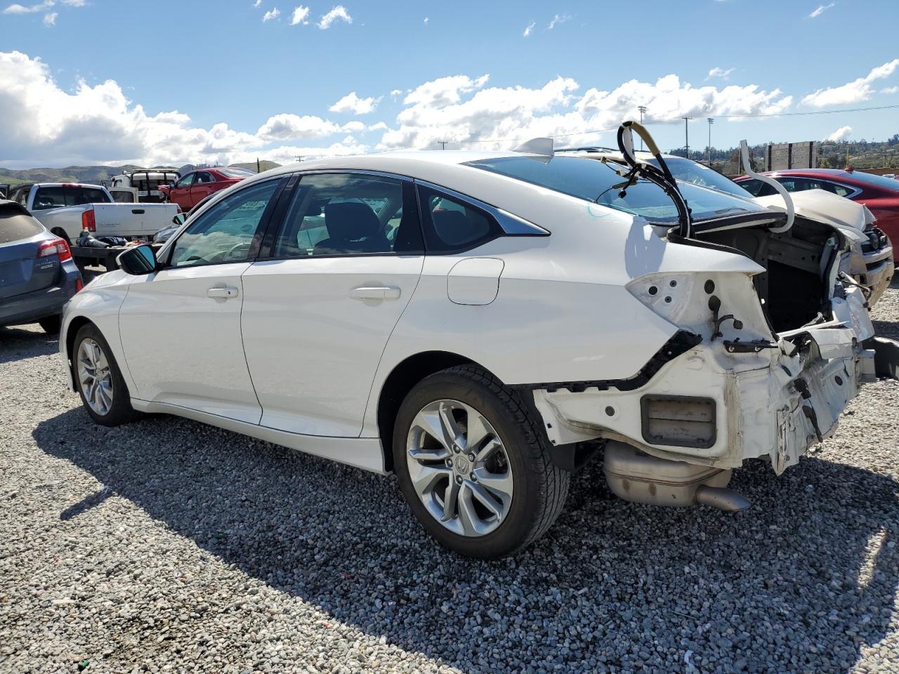 2018 HONDA ACCORD LX - Image 2