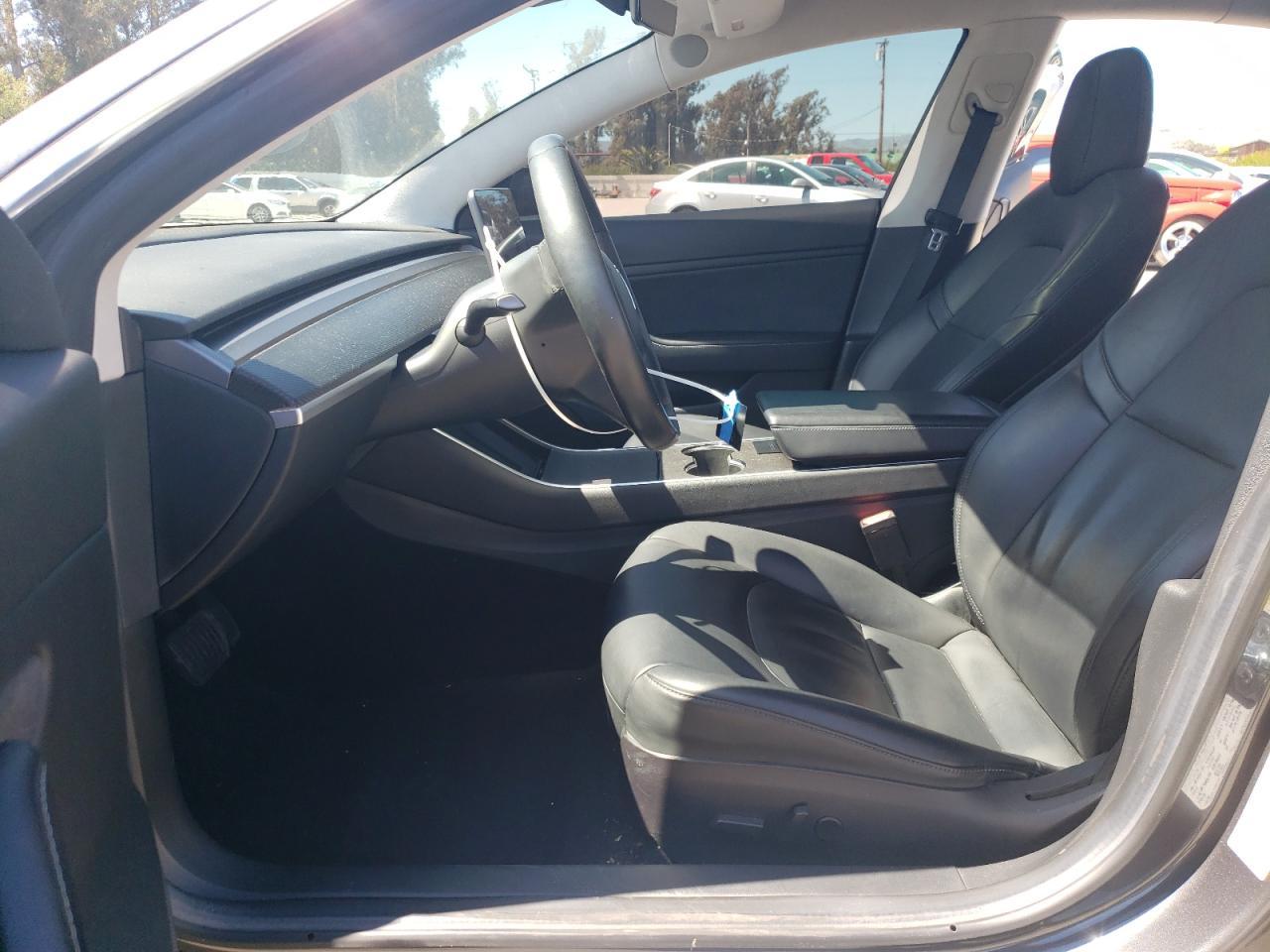 2017 TESLA MODEL 3 - Фото 7