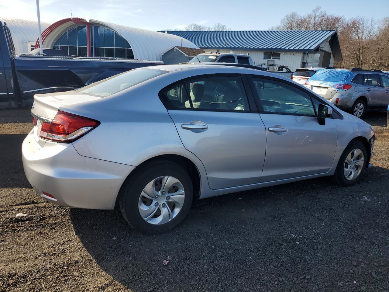 2015 HONDA CIVIC LX - Фото 3